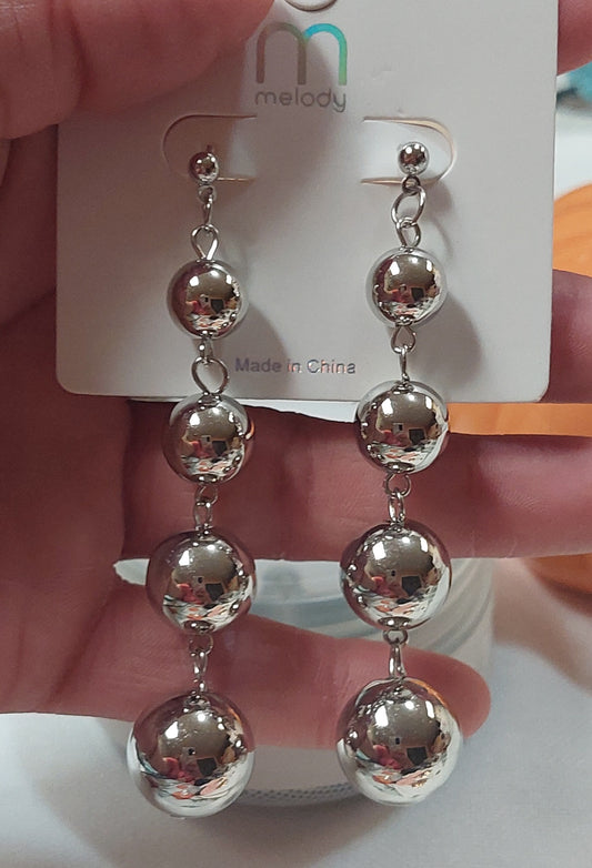 Long silver bead earring