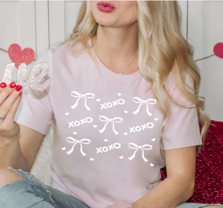 XOXO bows
